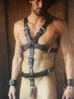 男性用/ボディー・ベルトハーネス◇レザー