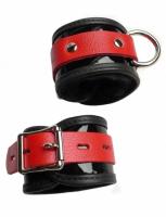 パテントレザー製■手枷■黒赤ツートンカラー
