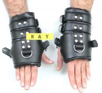 サスペンション・カフ(手枷)■本革製